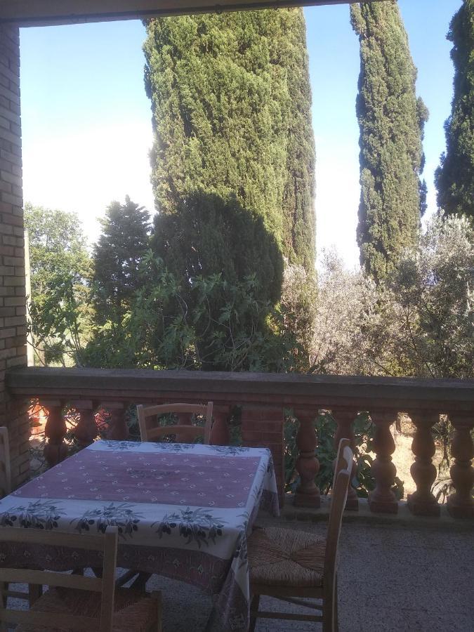 Agriturismo Santa Croce Сан Джиминяно Екстериор снимка