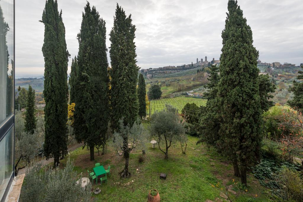 Agriturismo Santa Croce Сан Джиминяно Екстериор снимка