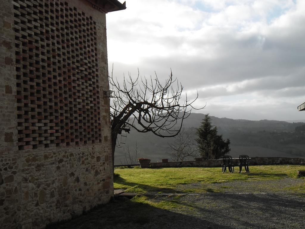 Agriturismo Santa Croce Сан Джиминяно Екстериор снимка